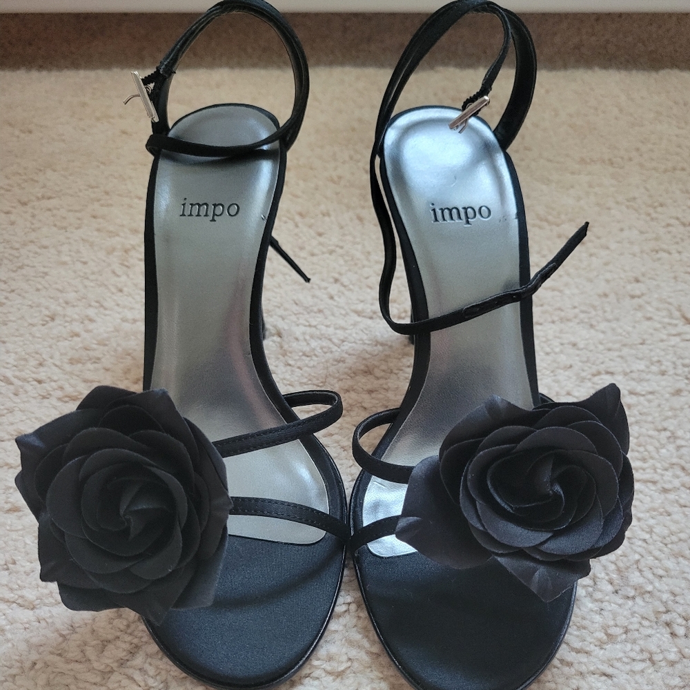 Black rose heels